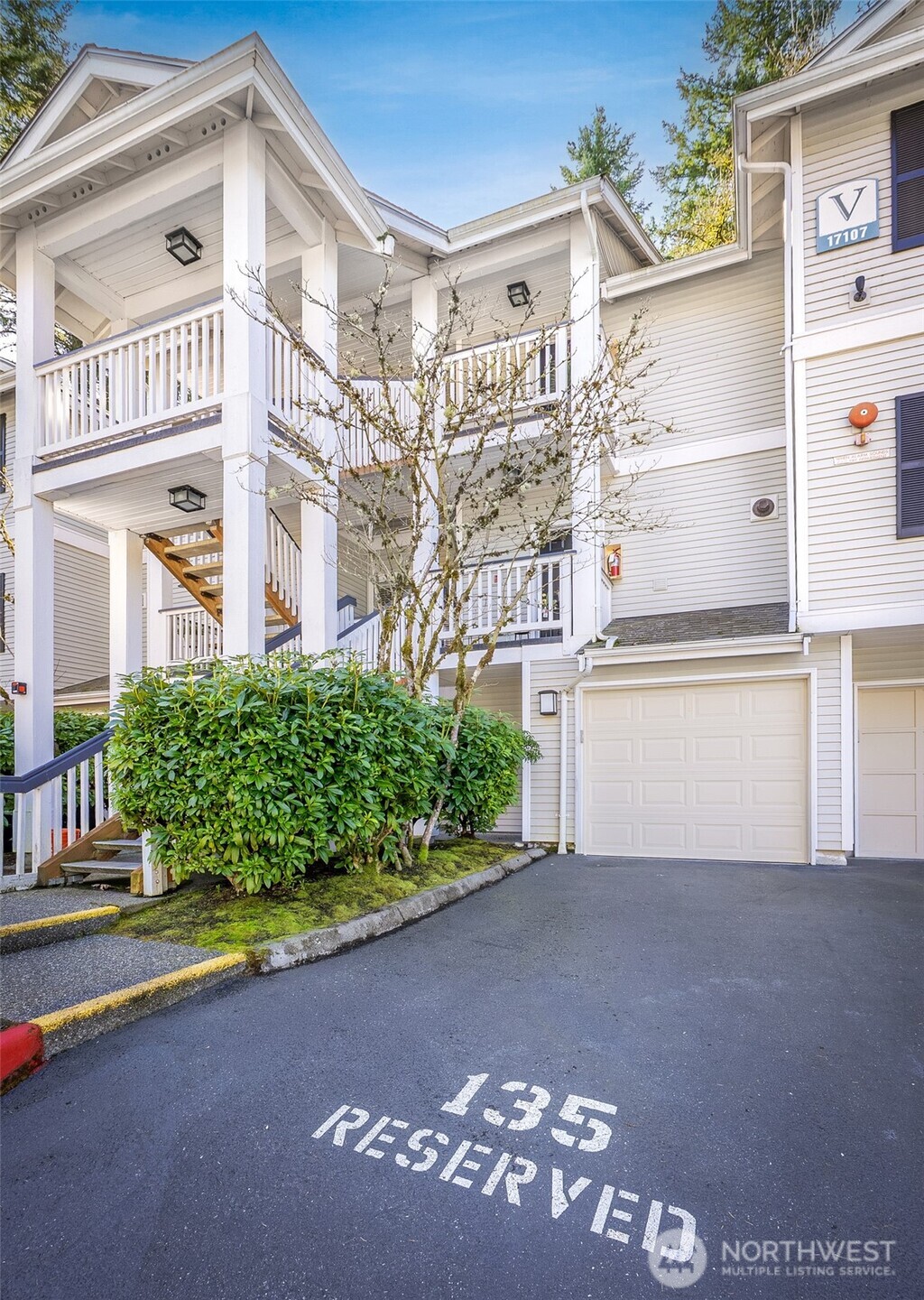 17107 123rd Place NE #V302, Bothell, WA 98011