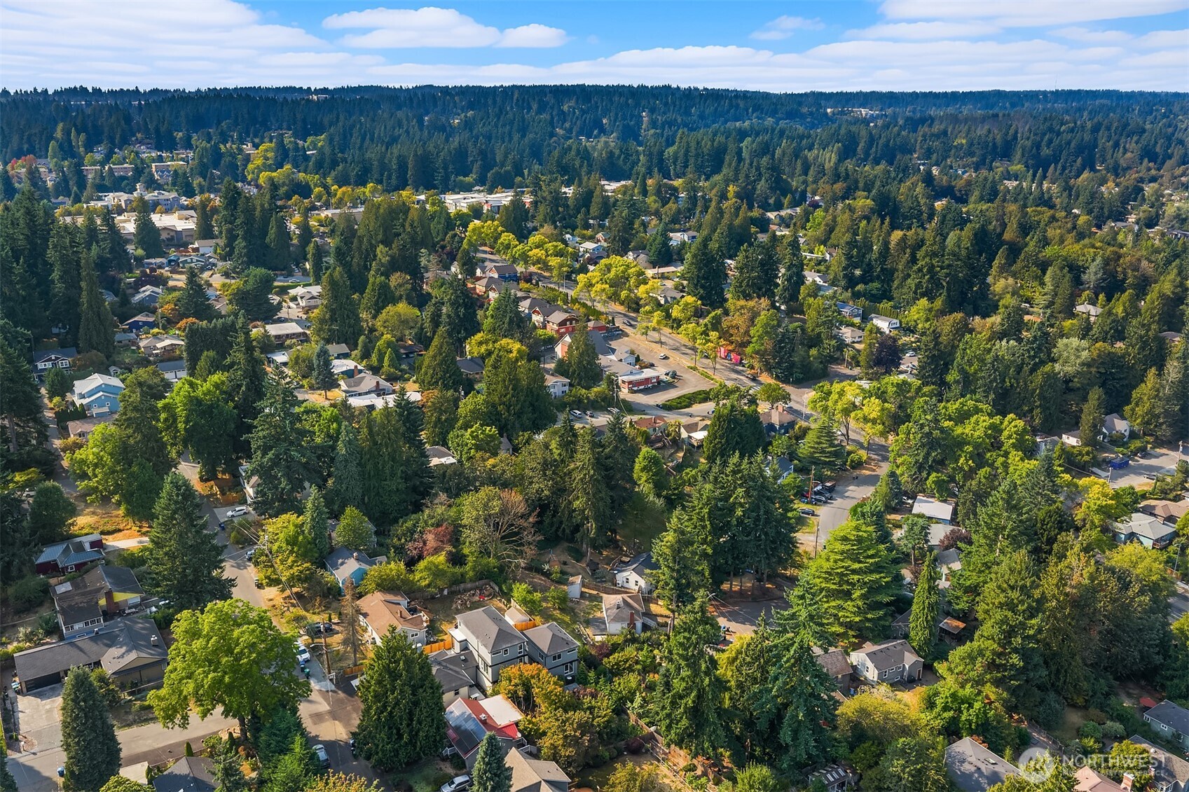 2032 NE 123rd Street , Seattle, WA 98125