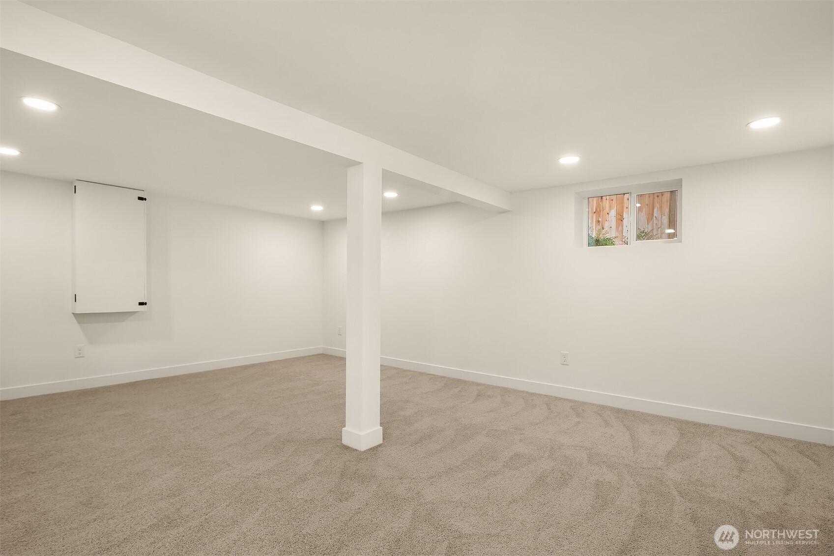 2032 NE 123rd Street , Seattle, WA 98125