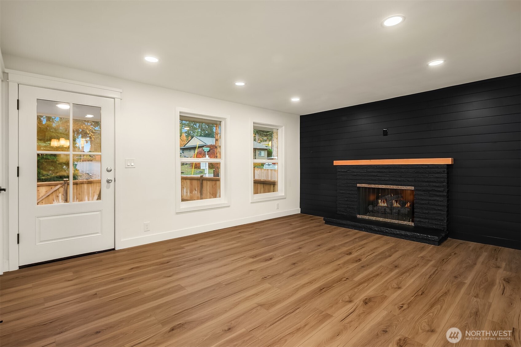 2032 NE 123rd Street , Seattle, WA 98125