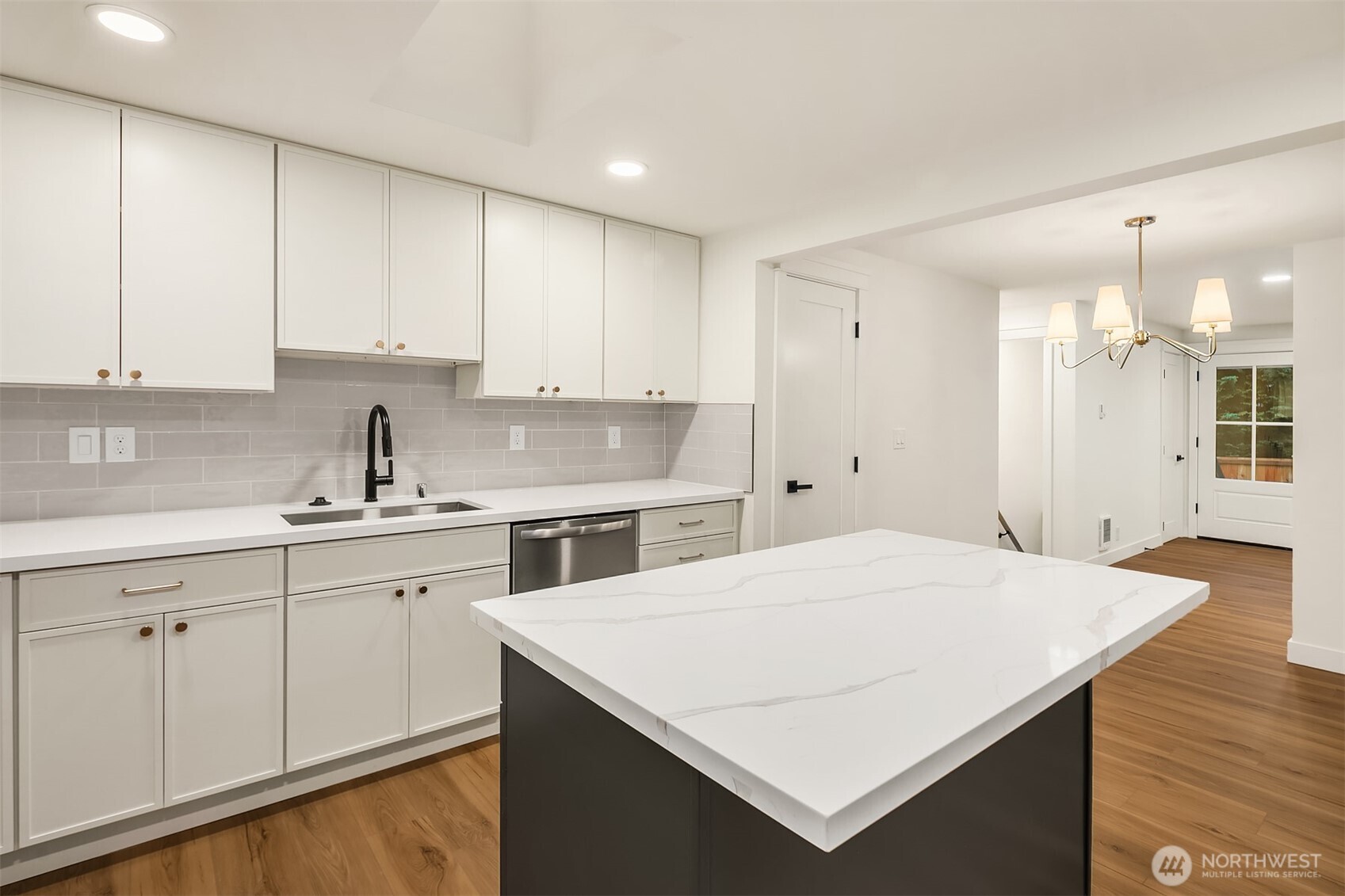 2032 NE 123rd Street , Seattle, WA 98125