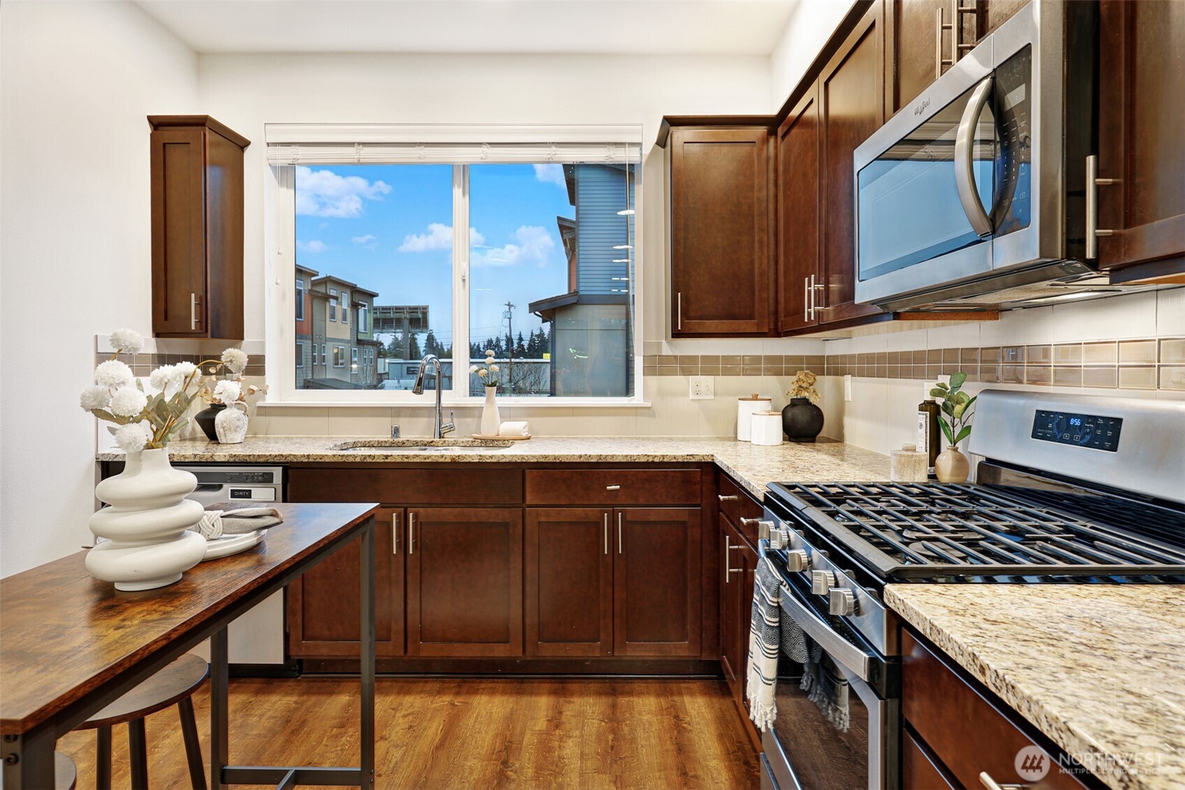 7909 229th Place SW #B, Edmonds, WA 98026