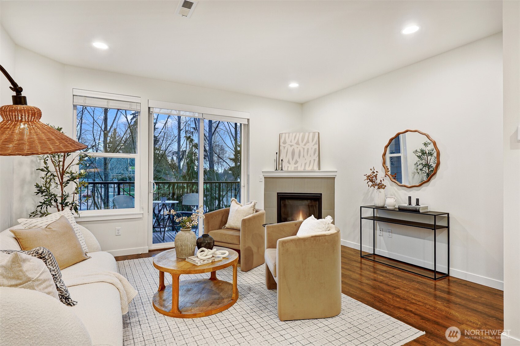 7909 229th Place SW #B, Edmonds, WA 98026