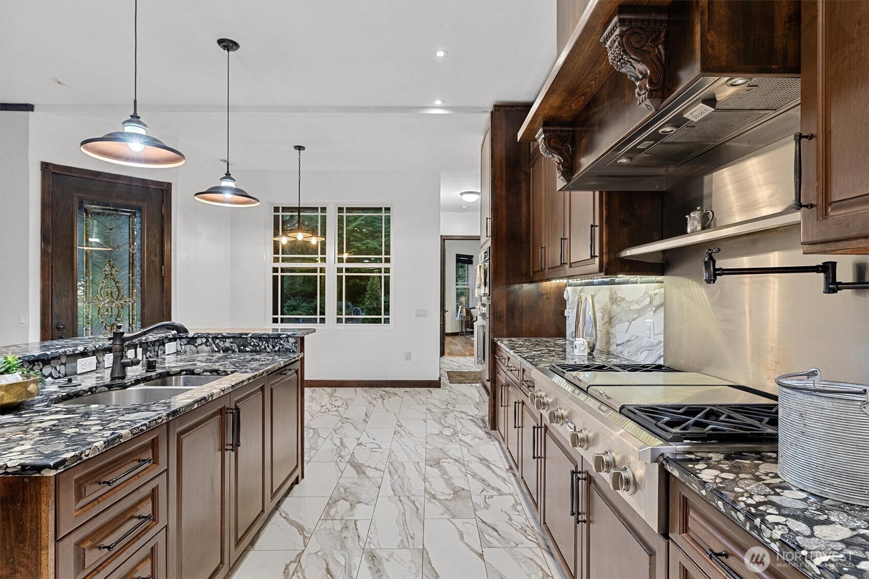 1059 Evergreen Lane , Freeland, WA 98249