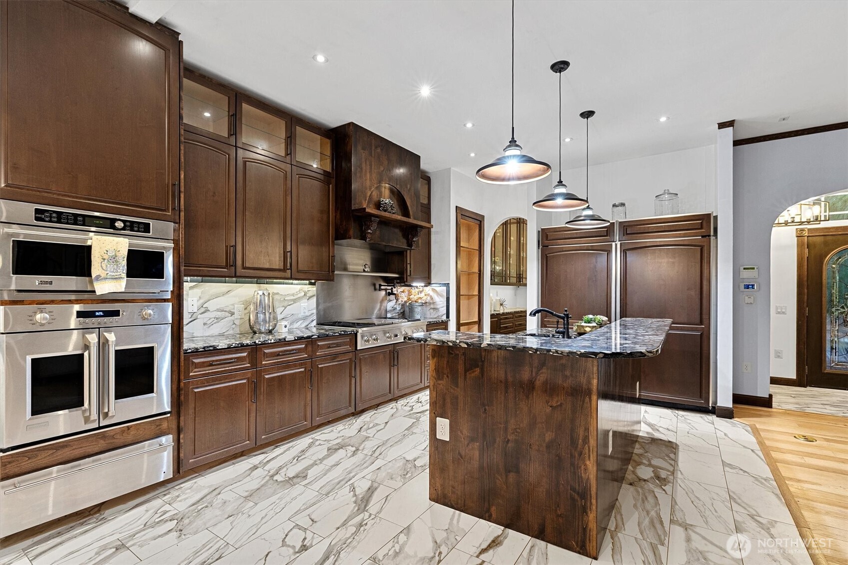 1059 Evergreen Lane , Freeland, WA 98249