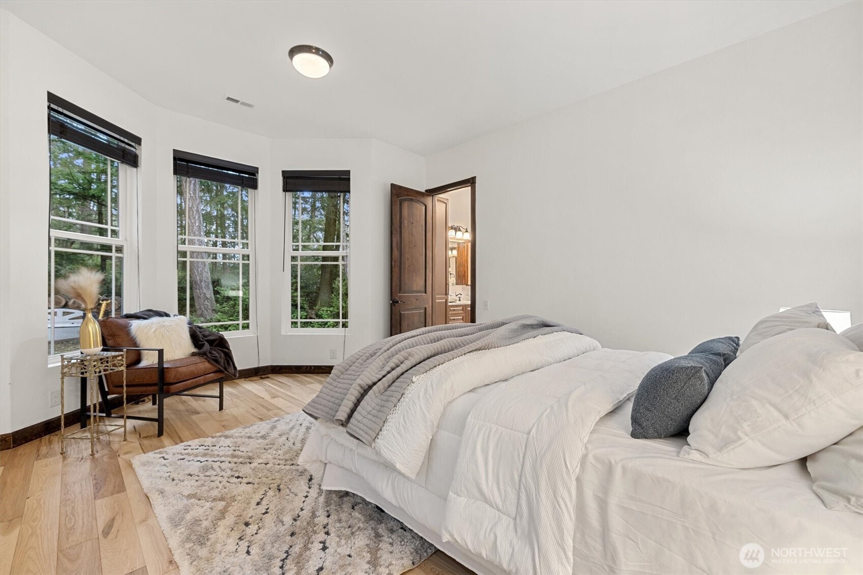 1059 Evergreen Lane , Freeland, WA 98249