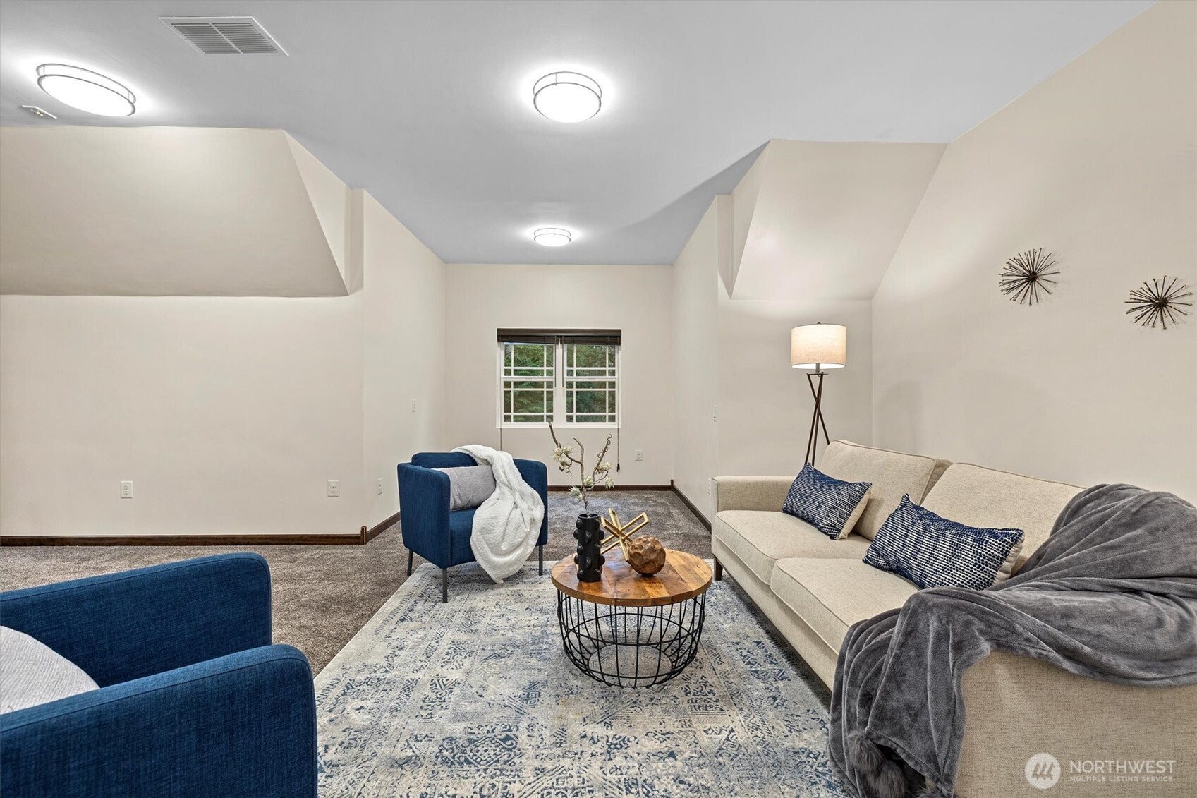 1059 Evergreen Lane , Freeland, WA 98249