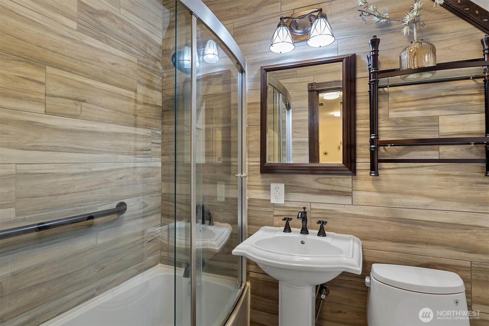 1059 Evergreen Lane , Freeland, WA 98249