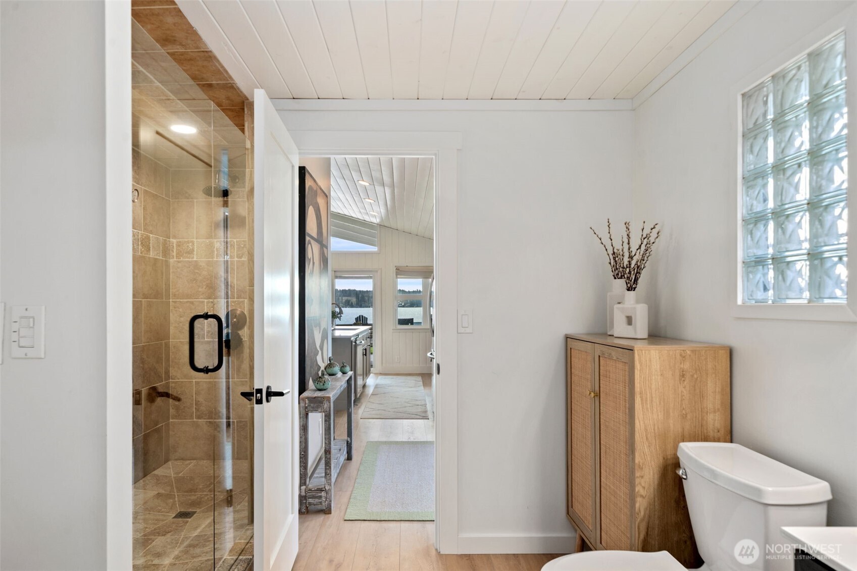 101 NE Lynnwood Loop , Belfair, WA 98528