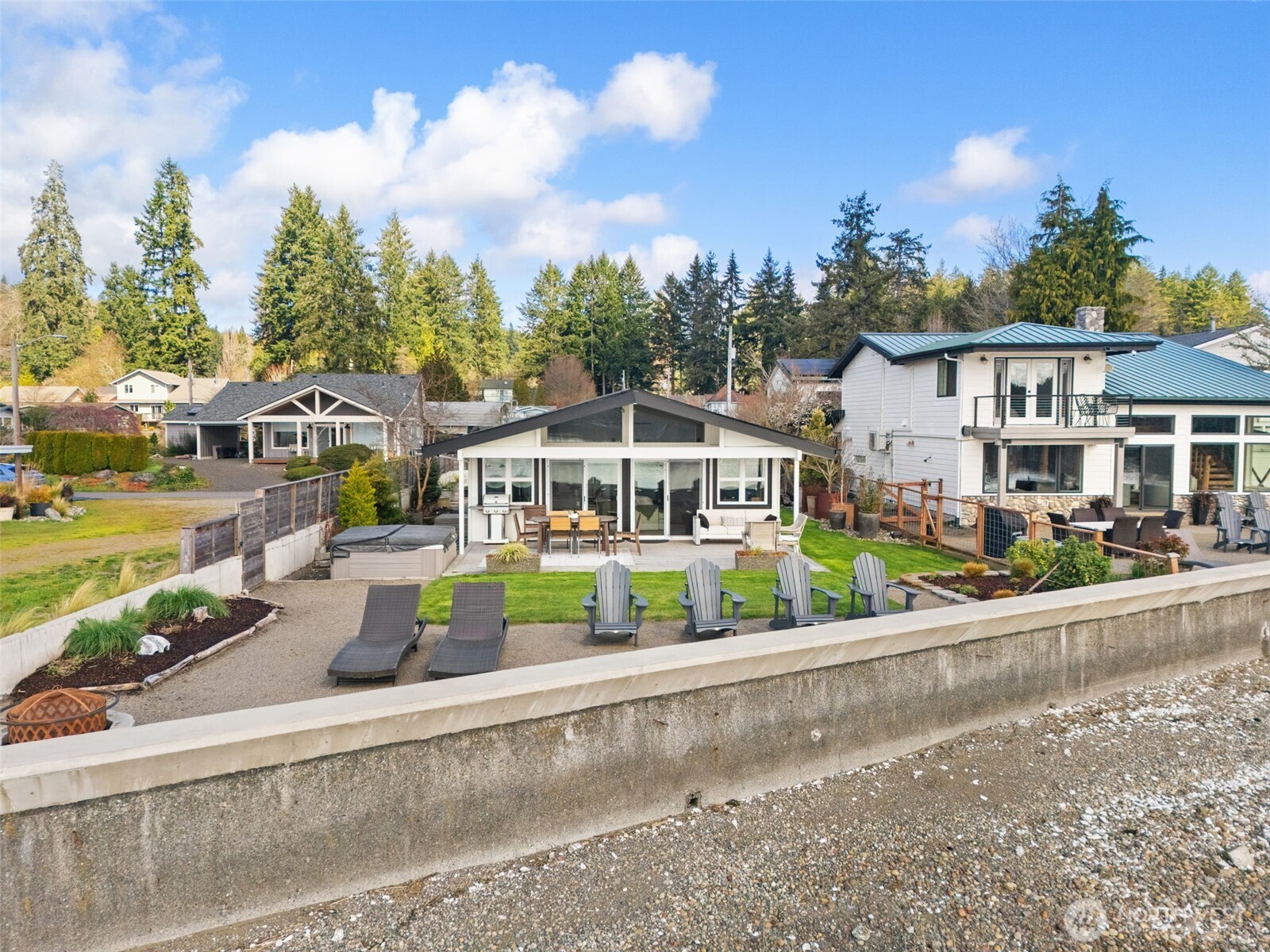 101 NE Lynnwood Loop , Belfair, WA 98528