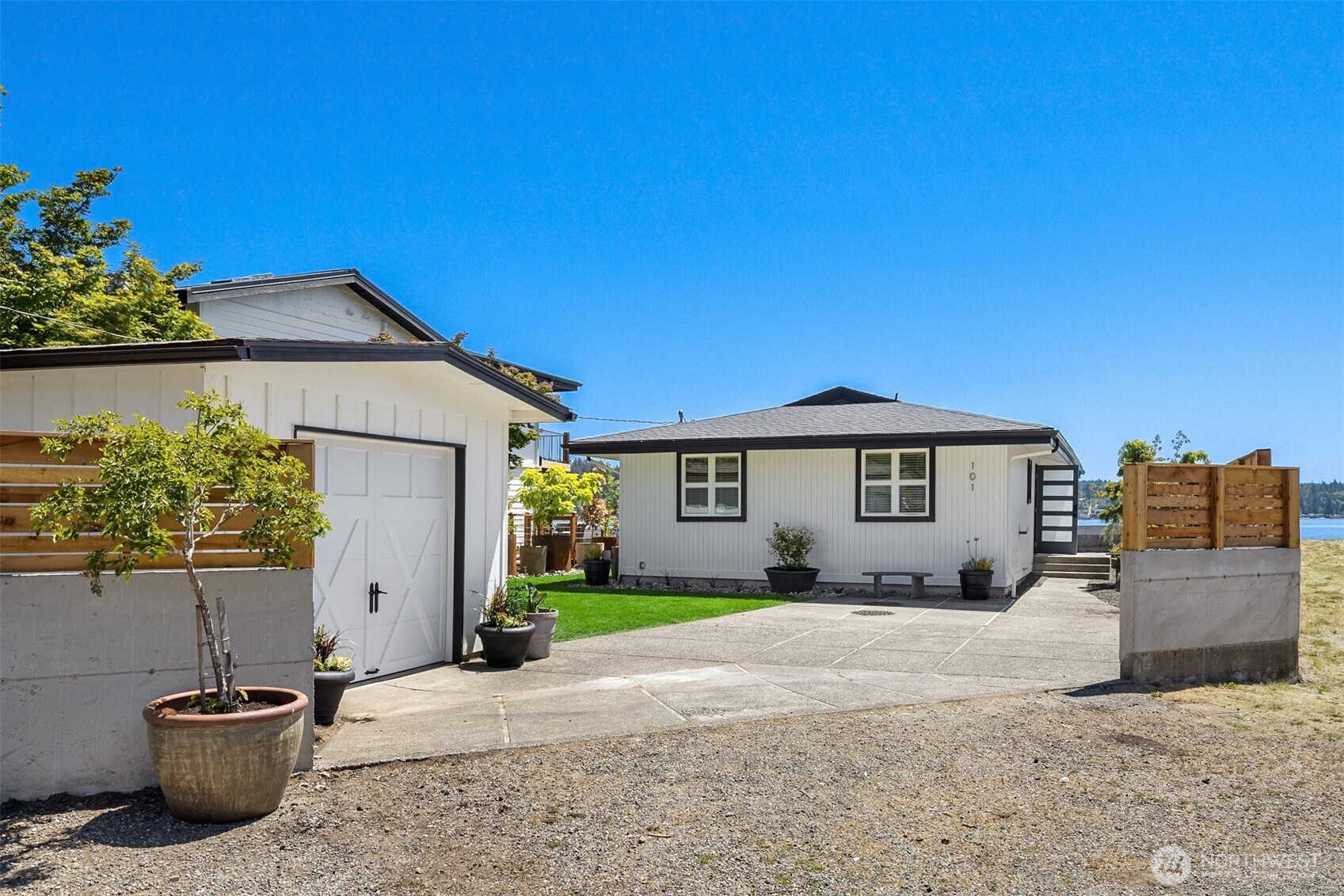 101 NE Lynnwood Loop , Belfair, WA 98528