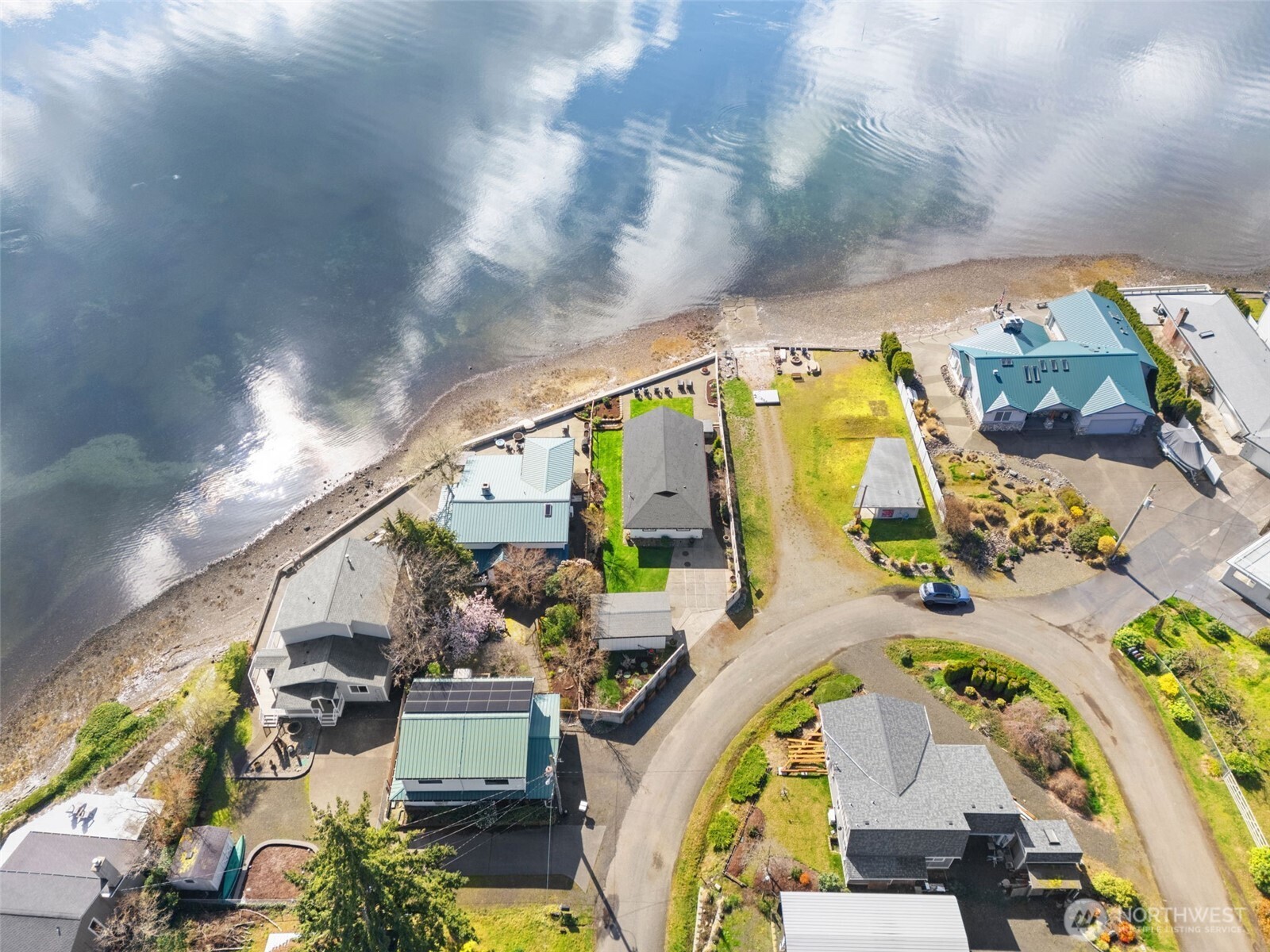 101 NE Lynnwood Loop , Belfair, WA 98528