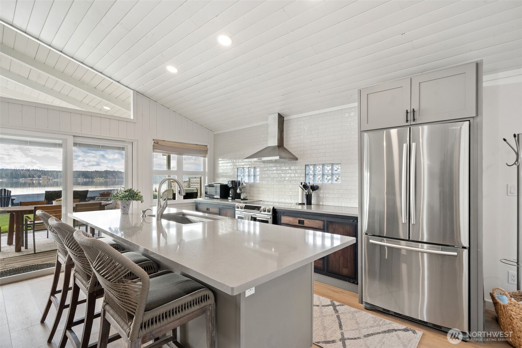 101 NE Lynnwood Loop , Belfair, WA 98528