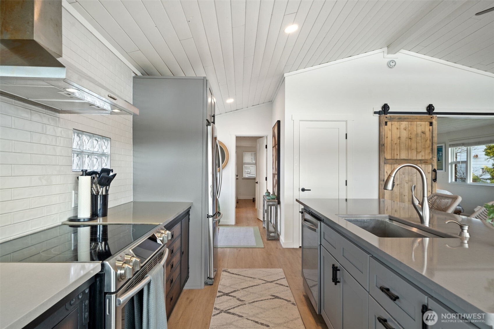 101 NE Lynnwood Loop , Belfair, WA 98528