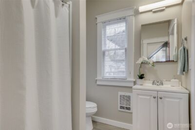 5248 11th Avenue NE, Seattle, WA 98105 - Photo 14