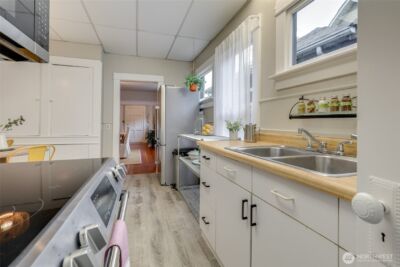 5248 11th Avenue NE, Seattle, WA 98105 - Photo 16