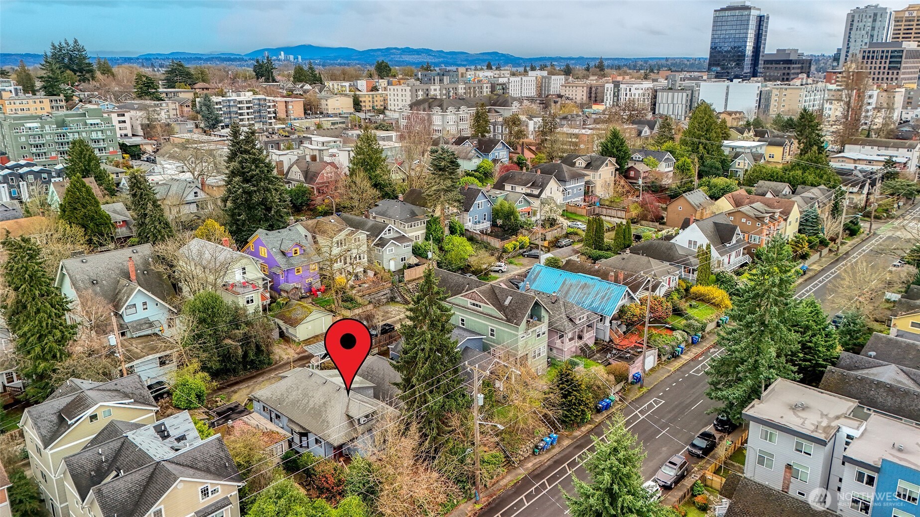 5248 11th Avenue NE, Seattle, WA 98105