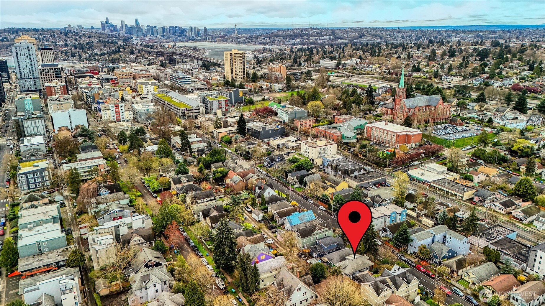 5248 11th Avenue NE, Seattle, WA 98105