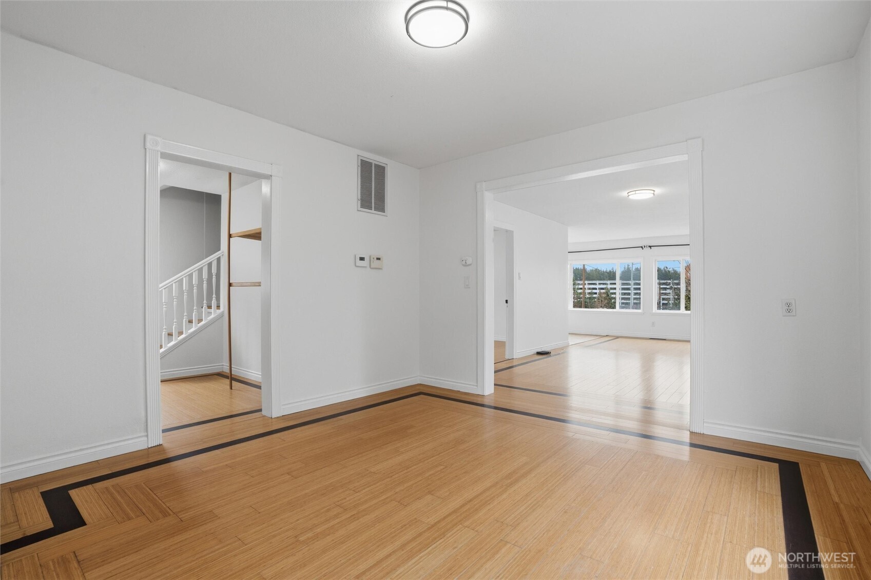 403 S Lafayette Avenue , Bremerton, WA 98312