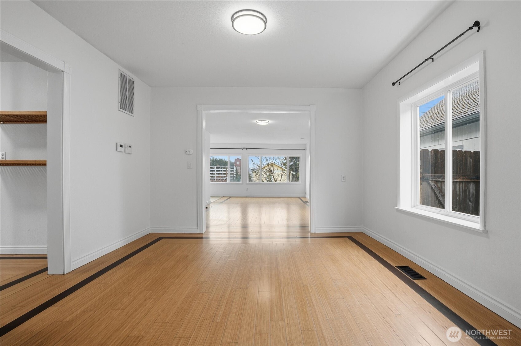 403 S Lafayette Avenue , Bremerton, WA 98312