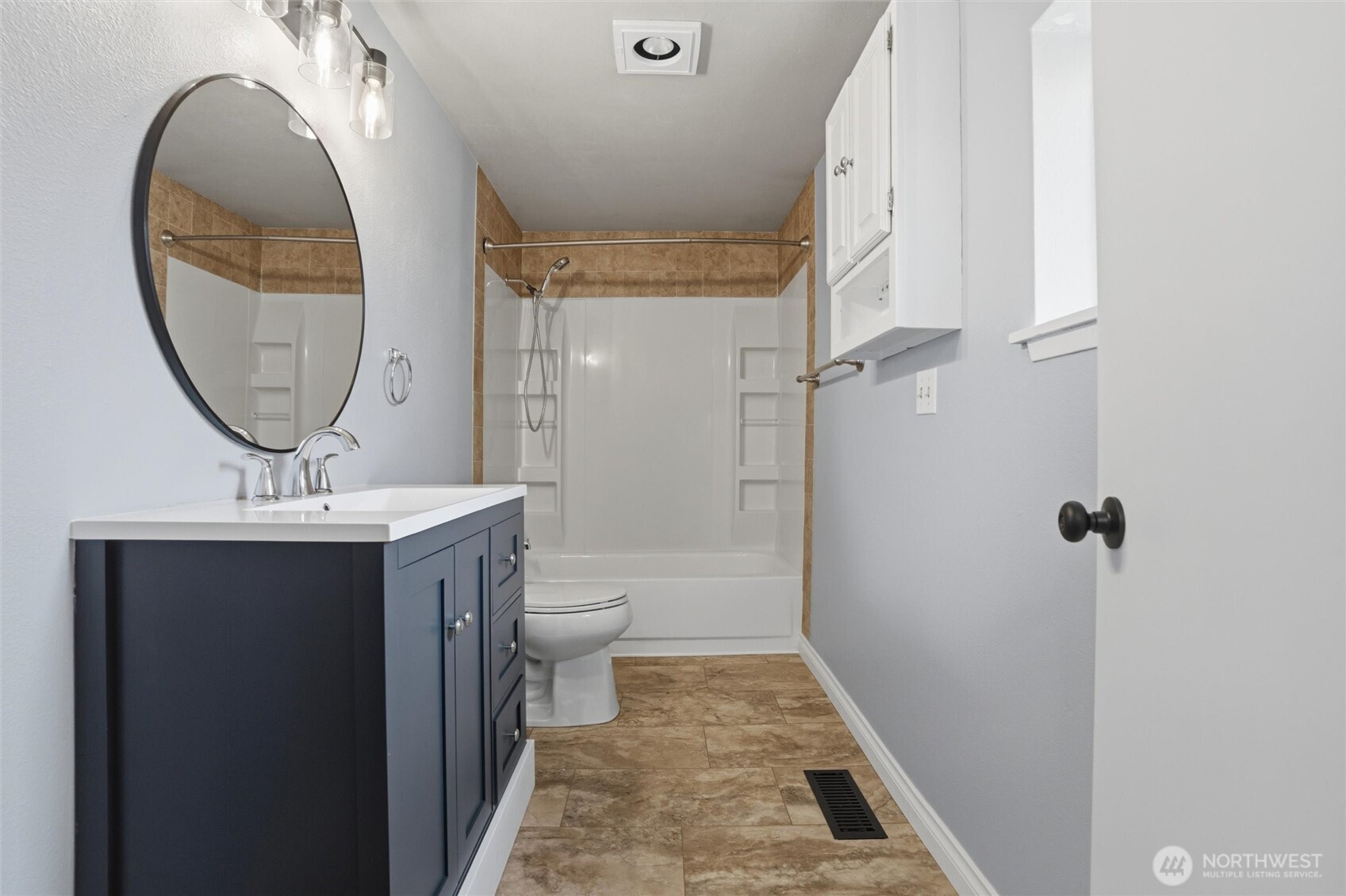 403 S Lafayette Avenue , Bremerton, WA 98312