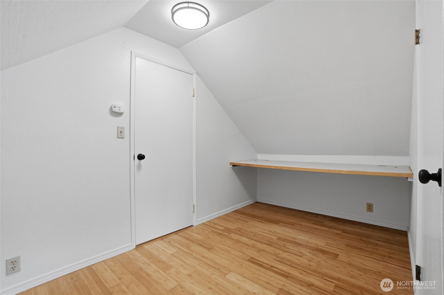 403 S Lafayette Avenue , Bremerton, WA 98312