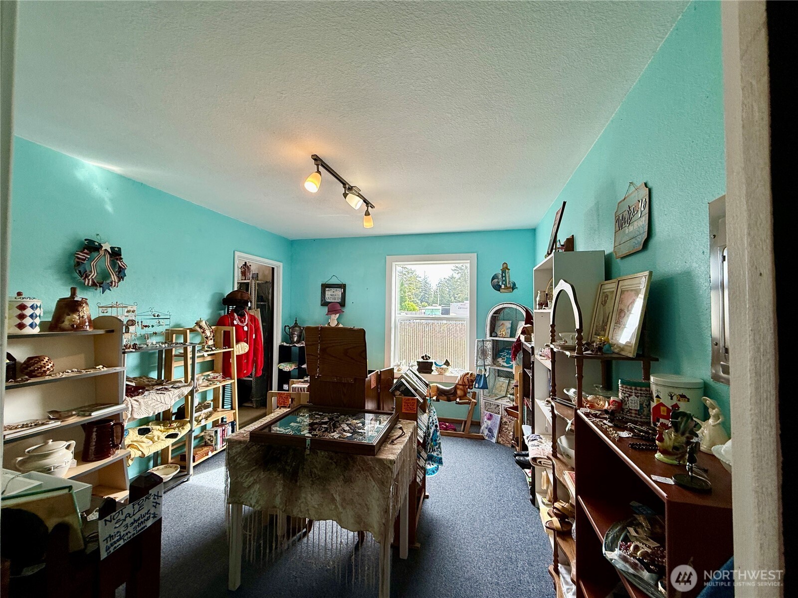 1910 Bay Avenue , Ocean Park, WA 98640