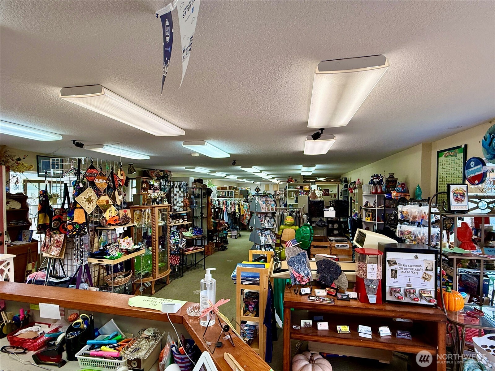 1910 Bay Avenue , Ocean Park, WA 98640