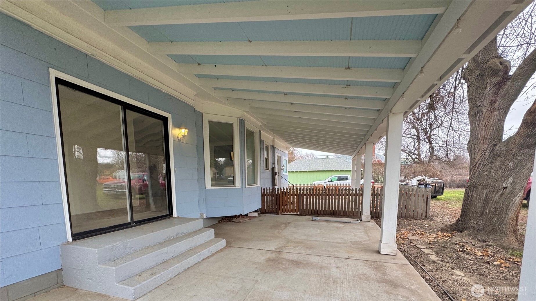 250 W Sixth Street , Waitsburg, WA 99361