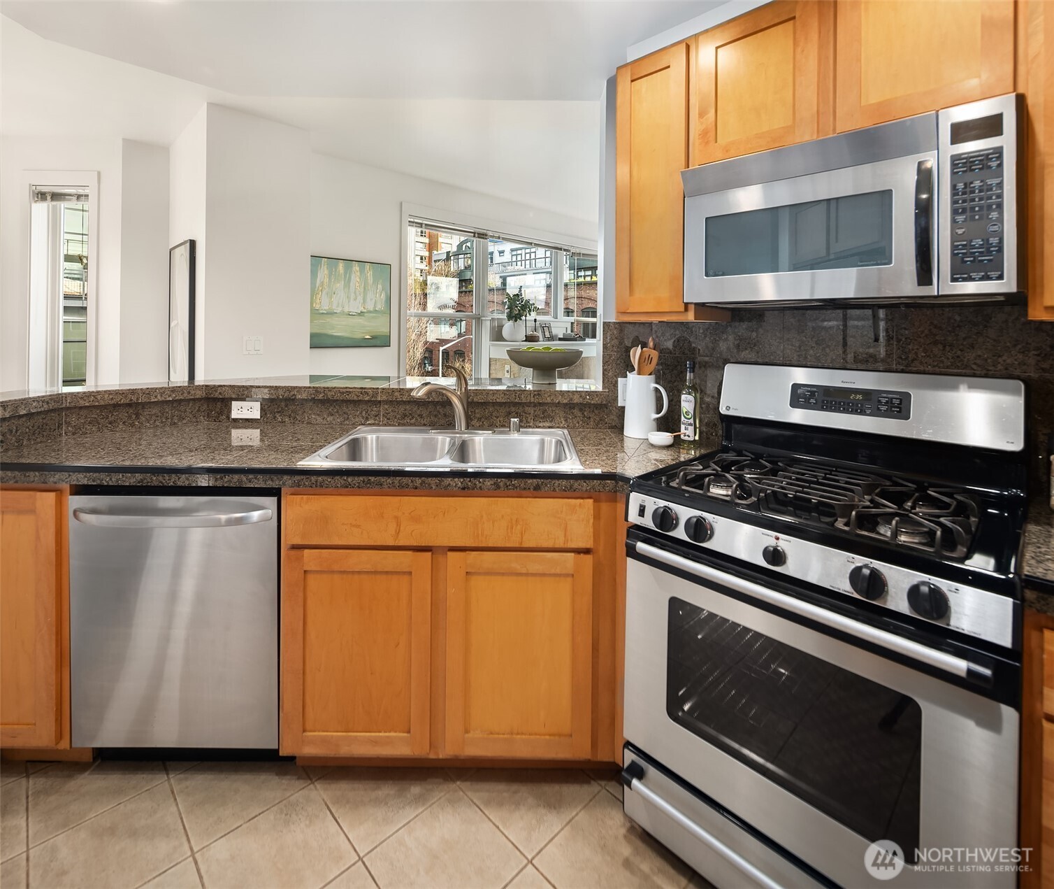 2607 Western Avenue #556, Seattle, WA 98121