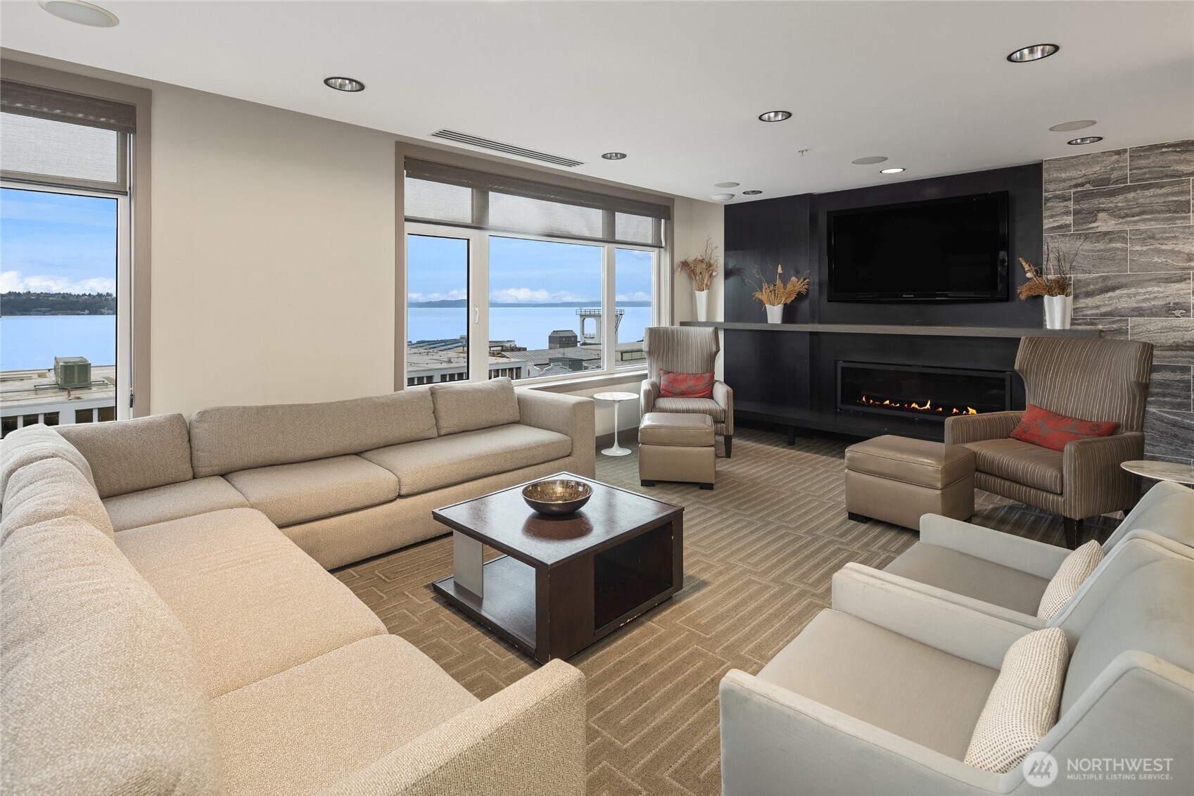 2607 Western Avenue #556, Seattle, WA 98121