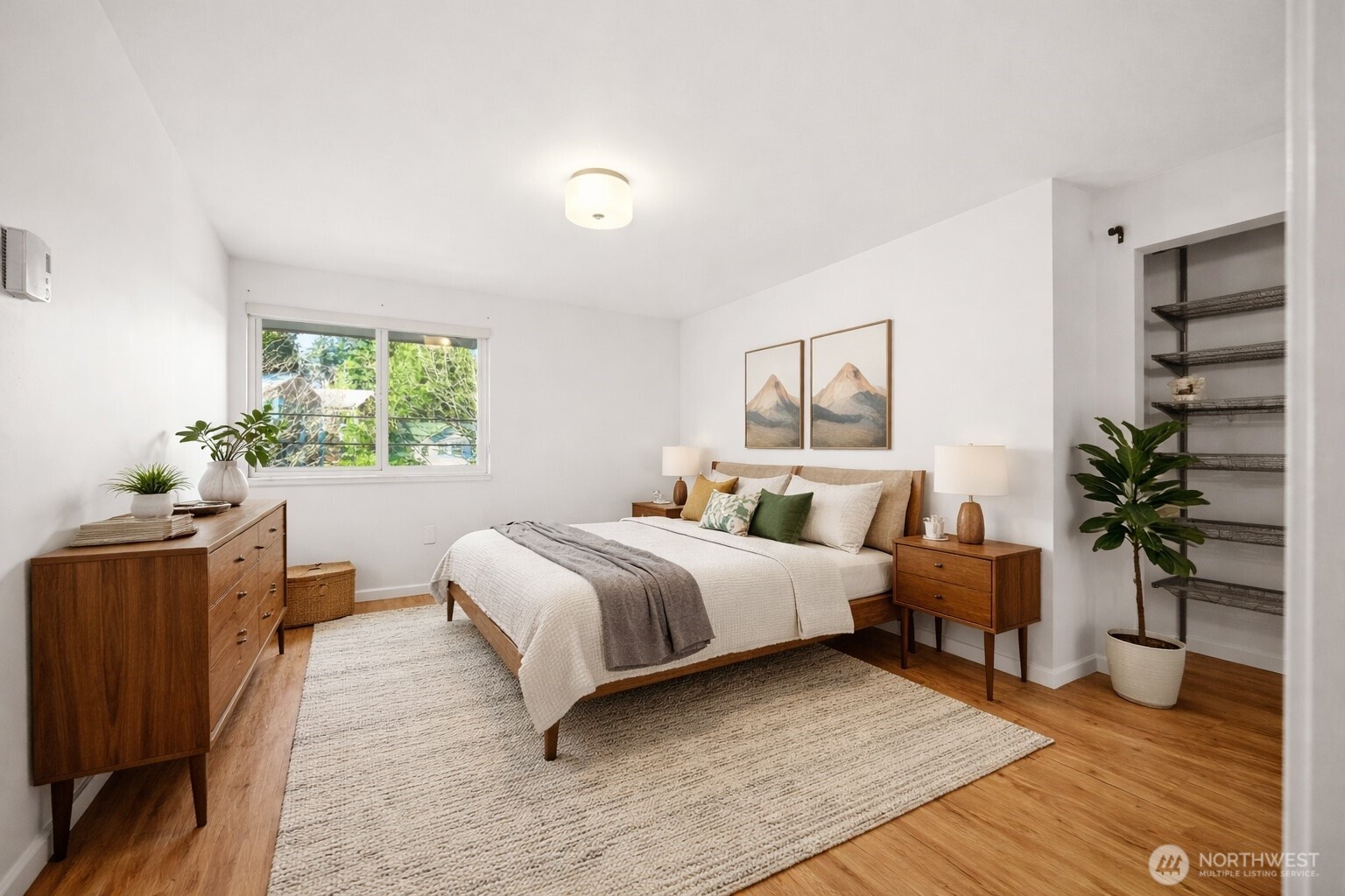 3505 W Government Way #206, Seattle, WA 98199