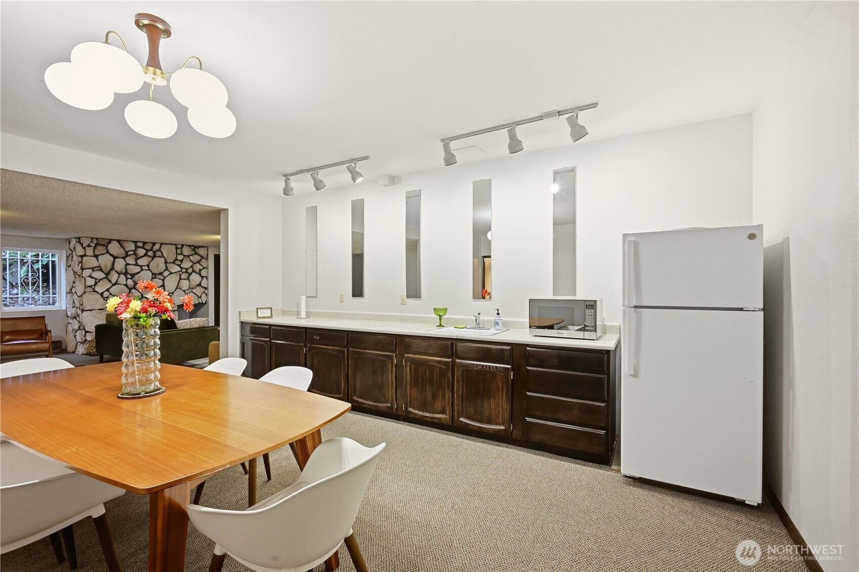 3505 W Government Way #206, Seattle, WA 98199