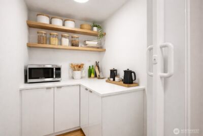 3505 W Government Way #206, Seattle, WA 98199 - Photo 8