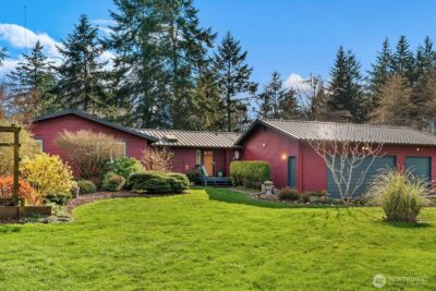 10519 SW 188th Street , Vashon, WA 98070
