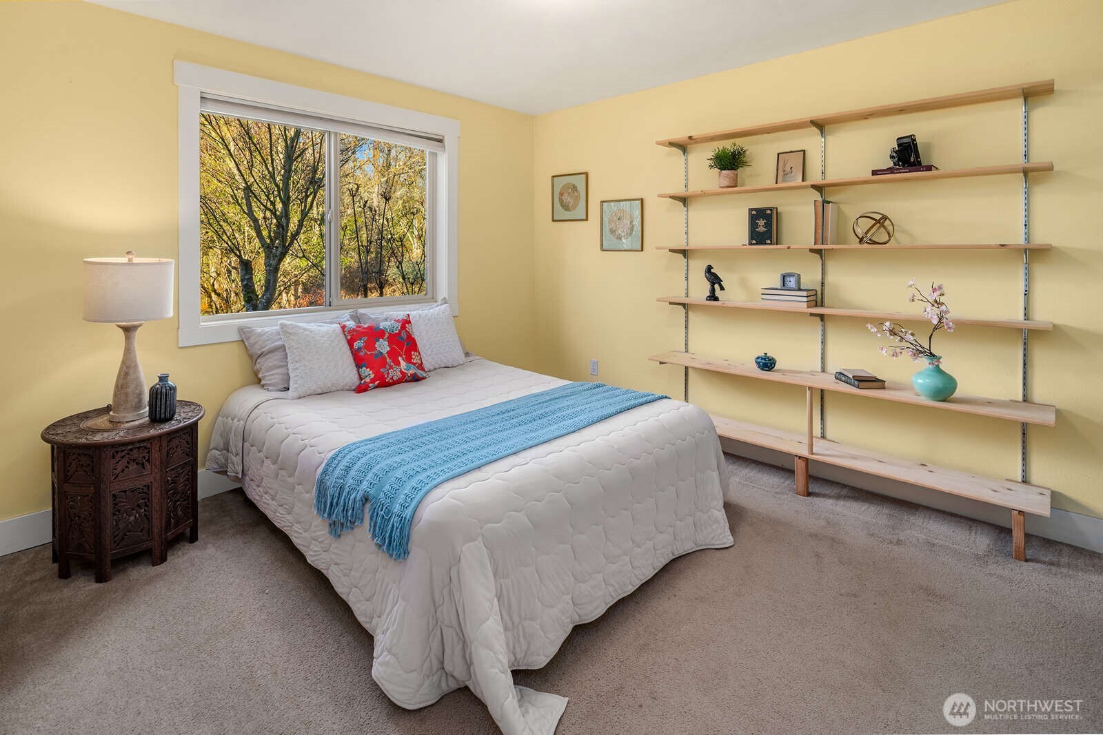 10519 SW 188th Street , Vashon, WA 98070