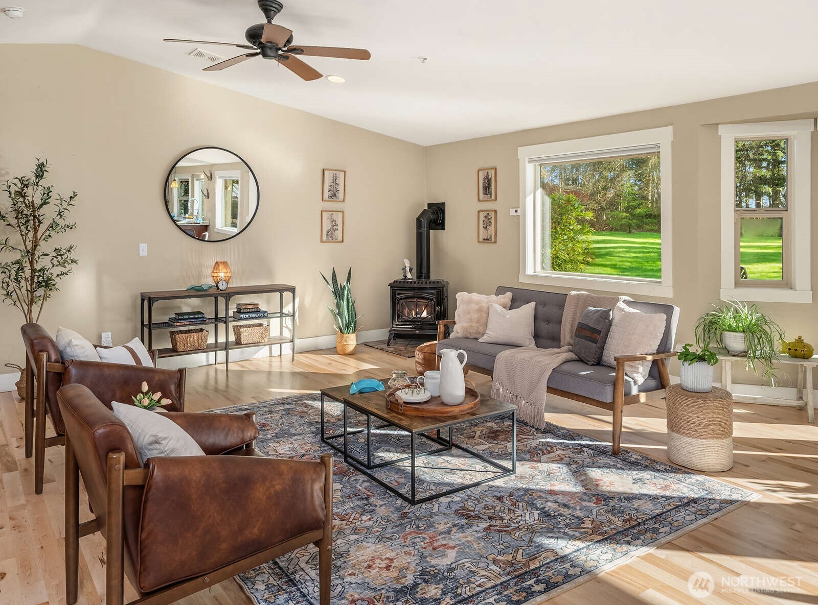 10519 SW 188th Street , Vashon, WA 98070