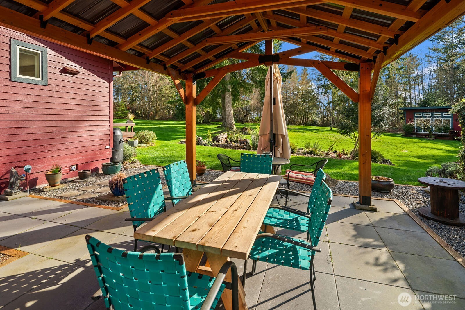 10519 SW 188th Street , Vashon, WA 98070