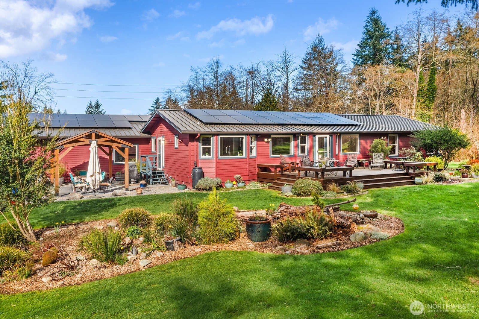 10519 SW 188th Street , Vashon, WA 98070