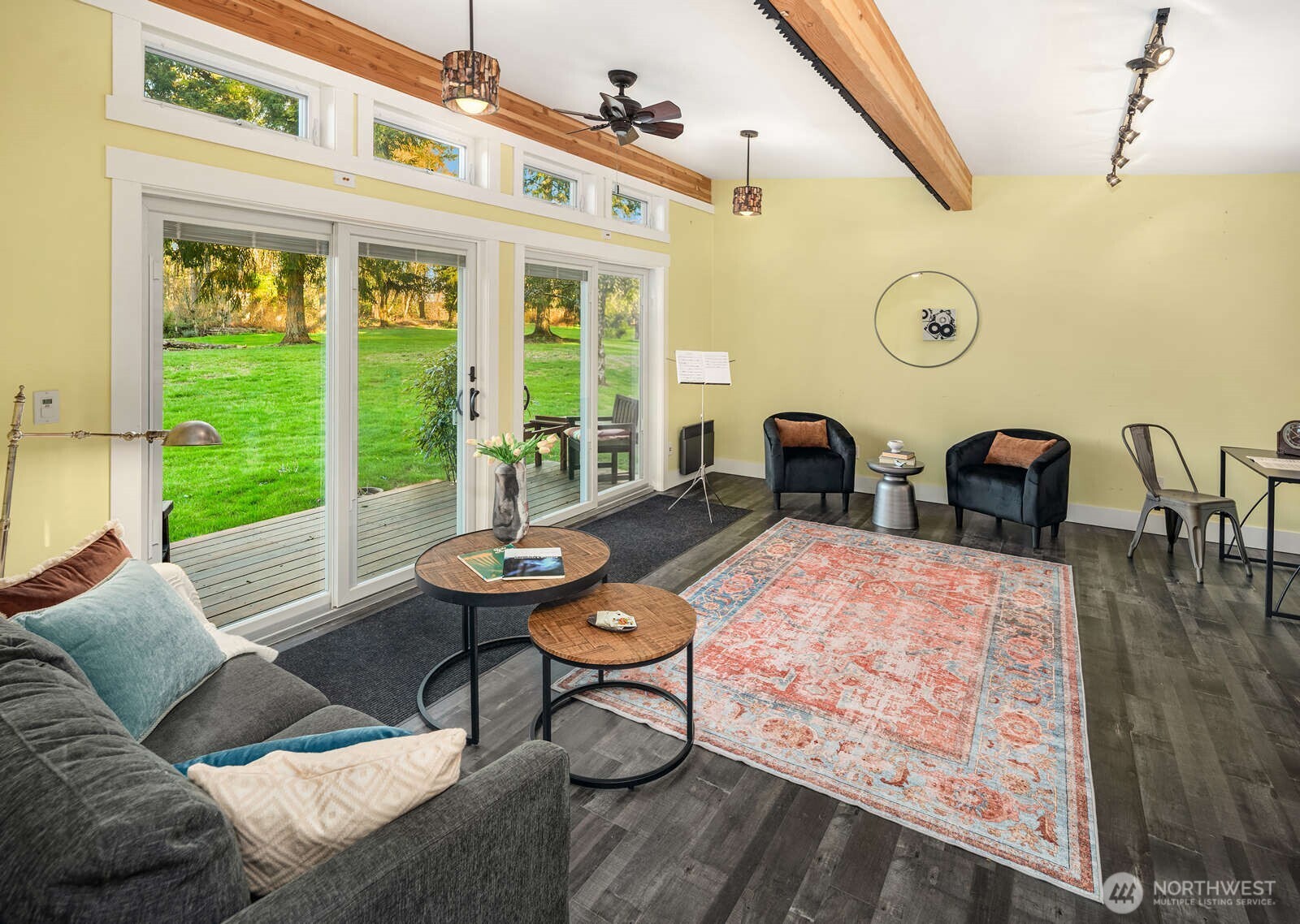 10519 SW 188th Street , Vashon, WA 98070