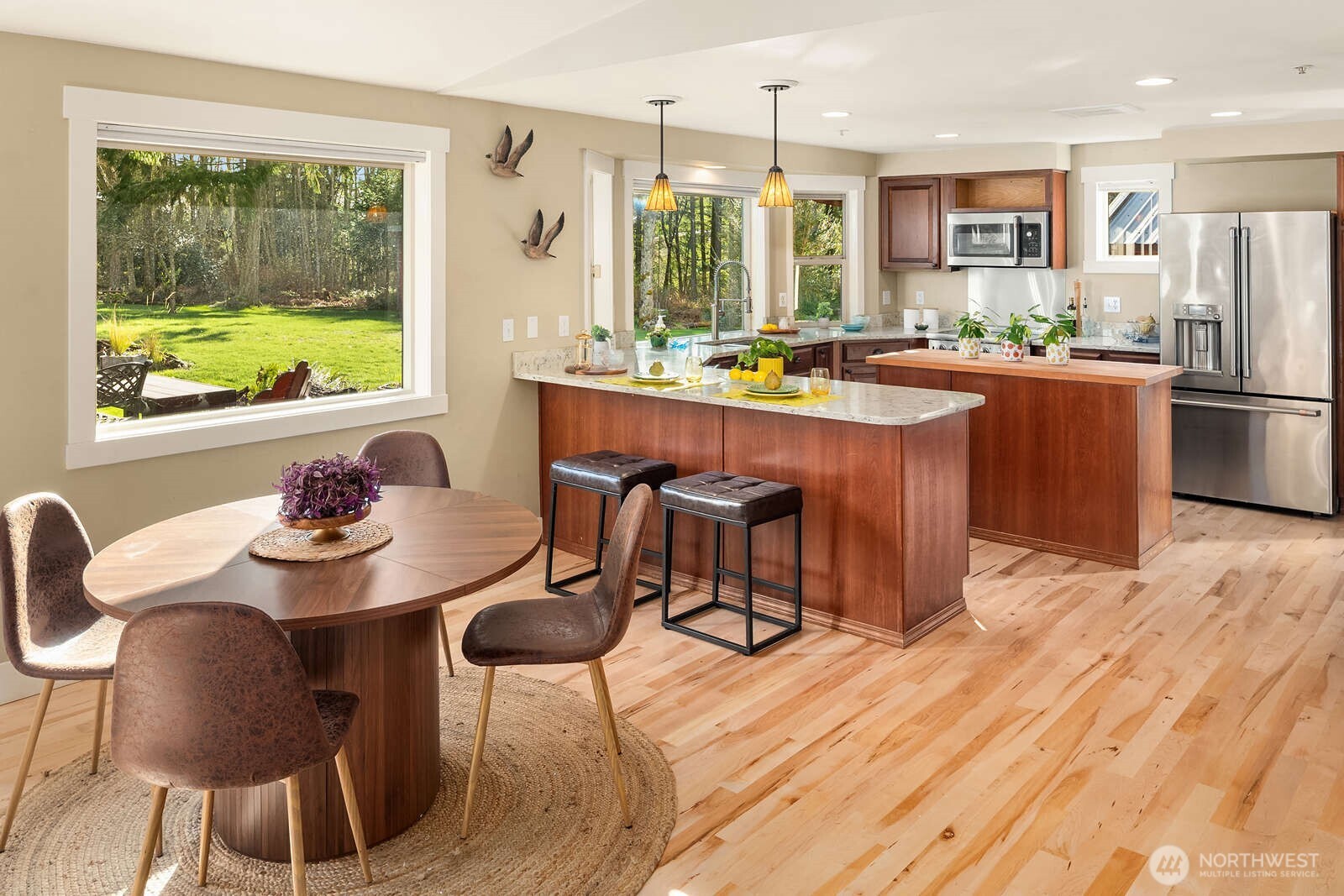 10519 SW 188th Street , Vashon, WA 98070