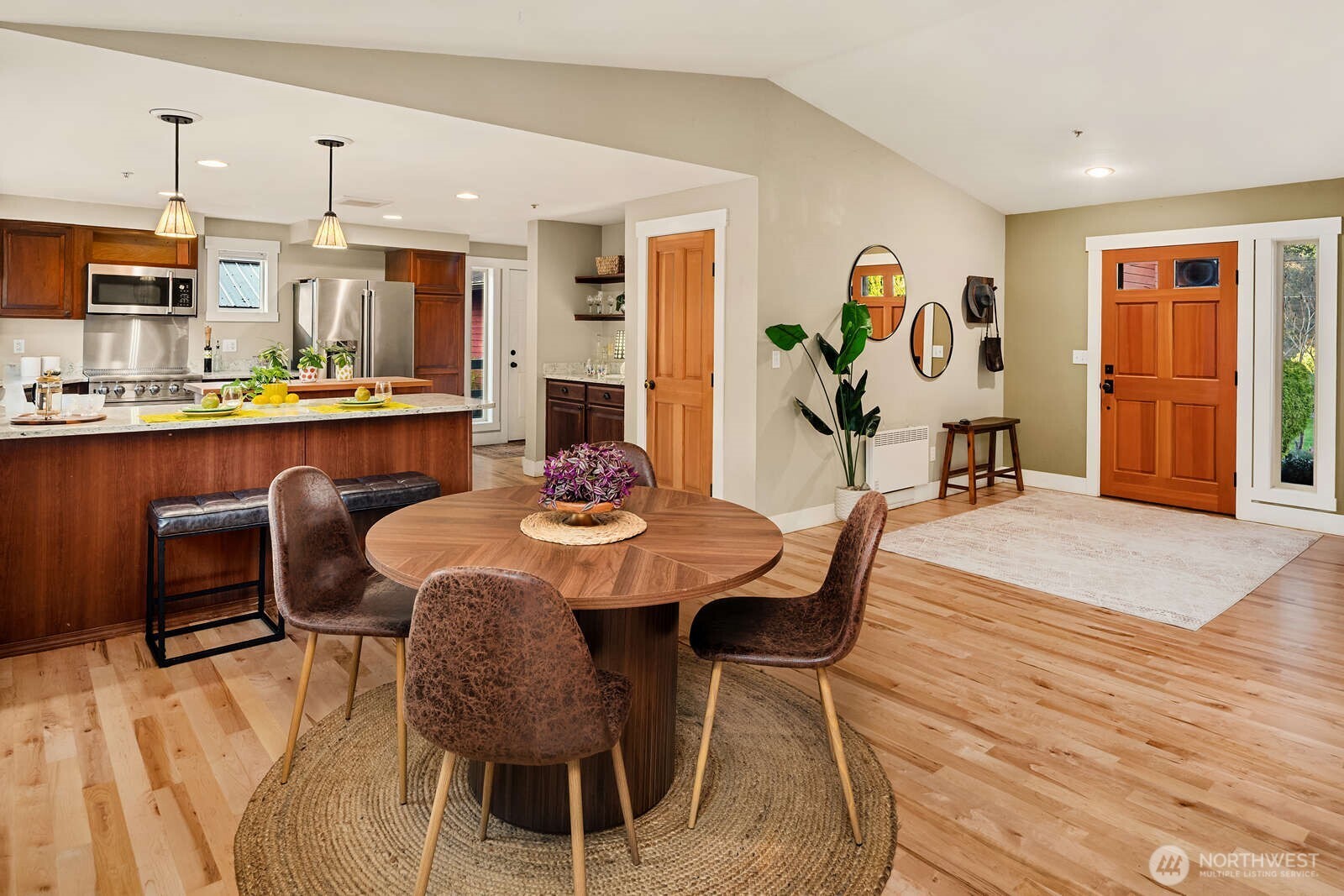 10519 SW 188th Street , Vashon, WA 98070