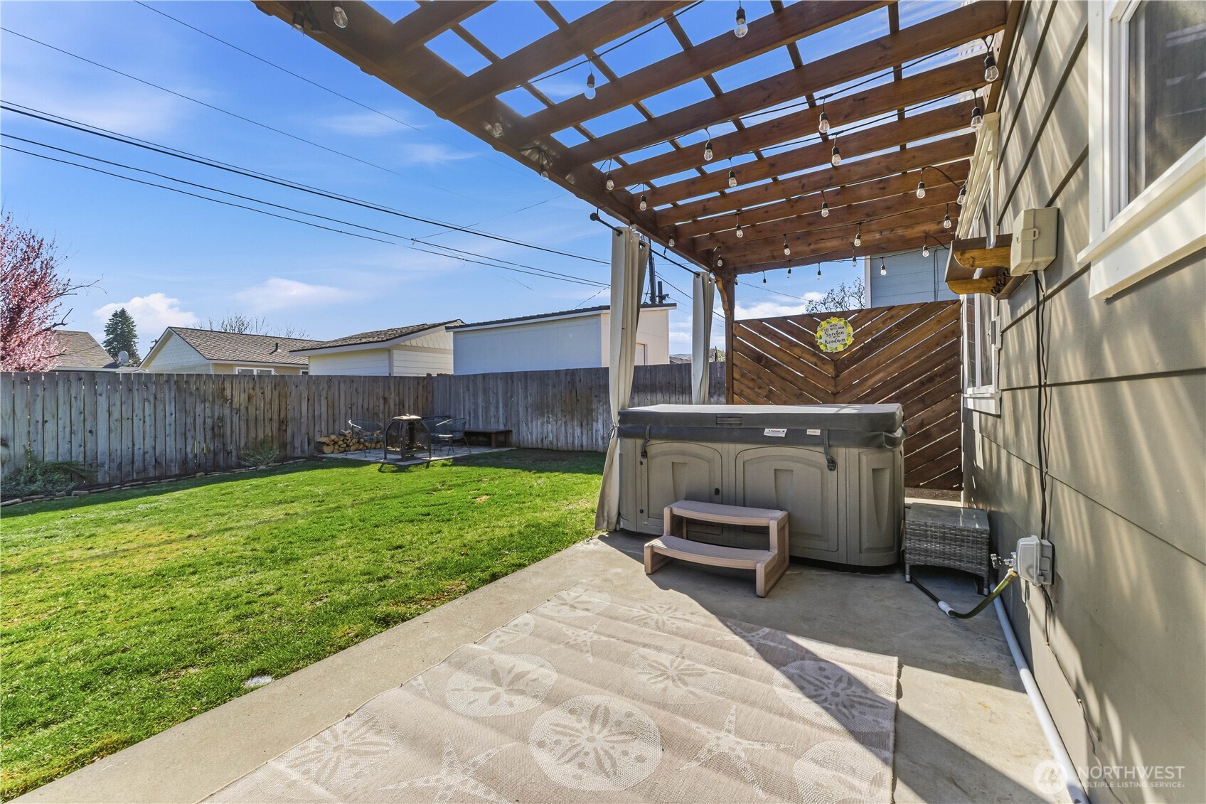 1013 Glenwood Avenue , Wenatchee, WA 98801