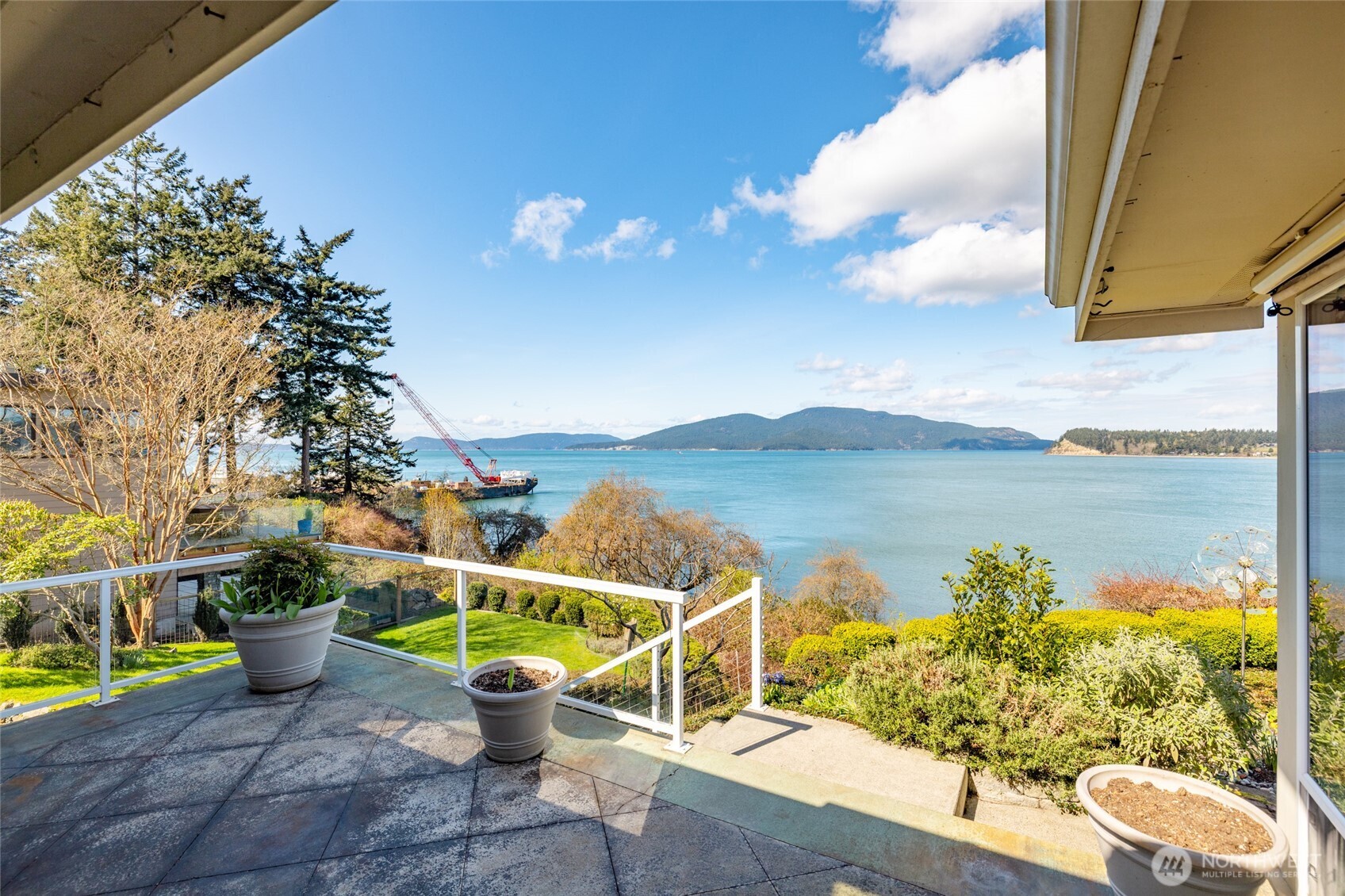 2720 Oakes Avenue , Anacortes, WA 98221