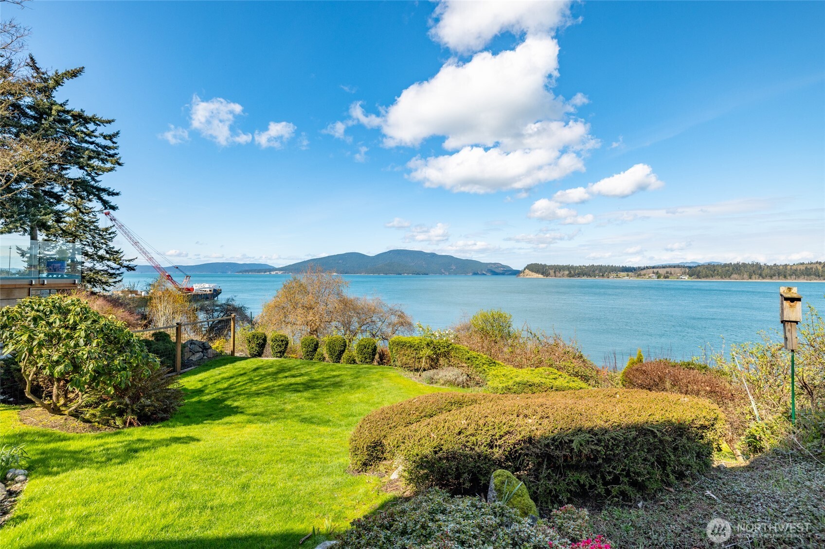 2720 Oakes Avenue , Anacortes, WA 98221