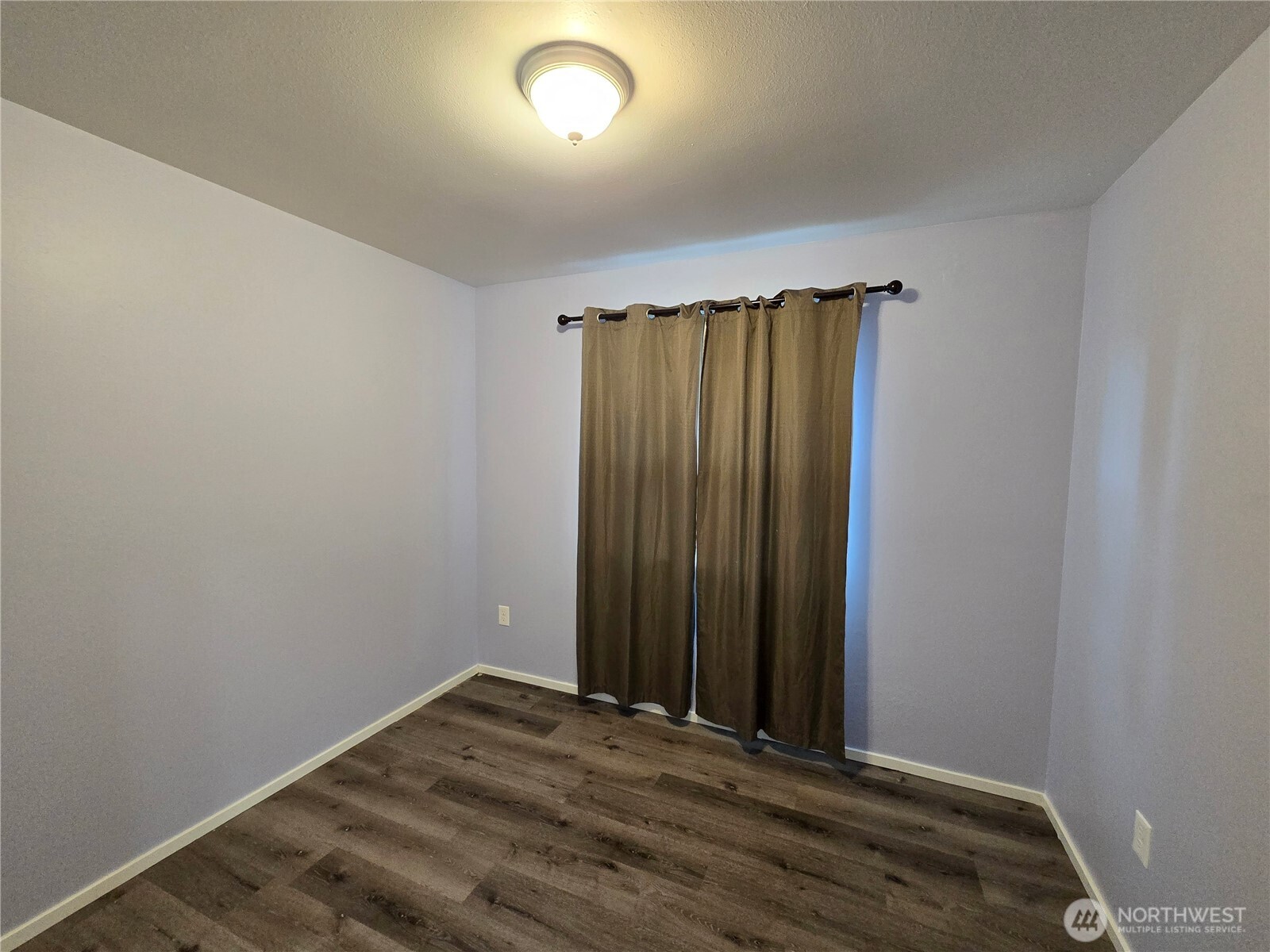 1812 W 12th Street , Port Angeles, WA 98363