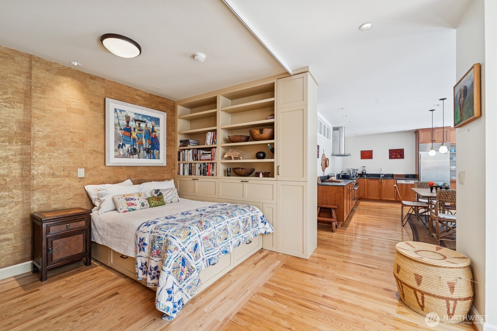 2809 1/2 Mount Rainier Drive S #4, Seattle, WA 98144