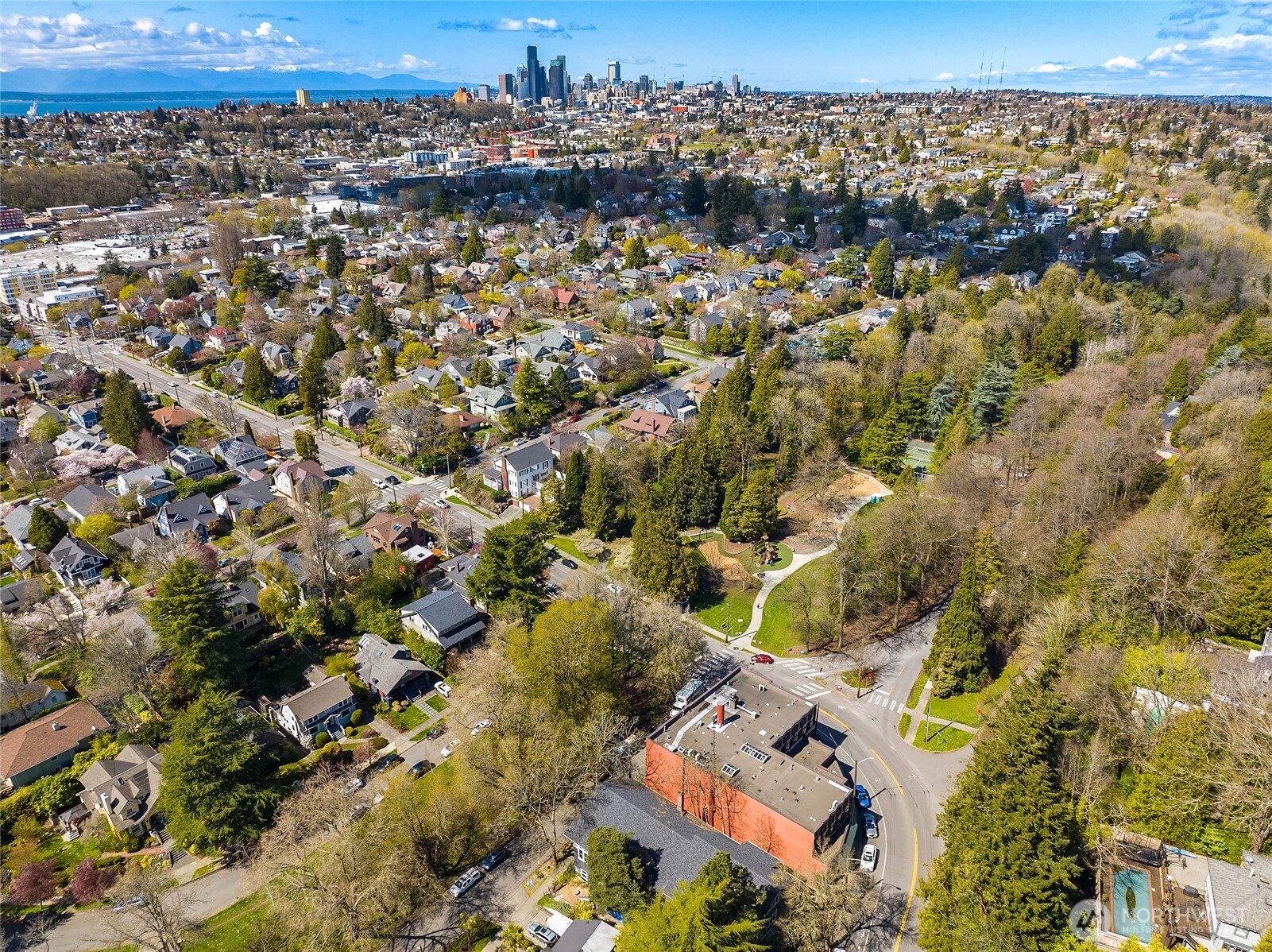 2809 1/2 Mount Rainier Drive S #4, Seattle, WA 98144