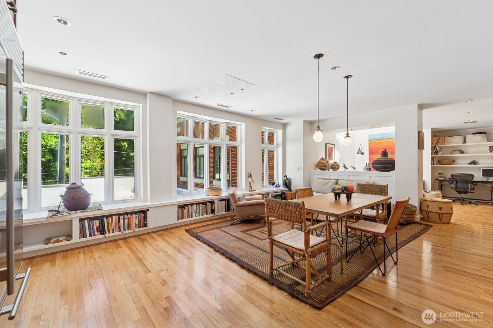 2809 1/2 Mount Rainier Drive S #4, Seattle, WA 98144