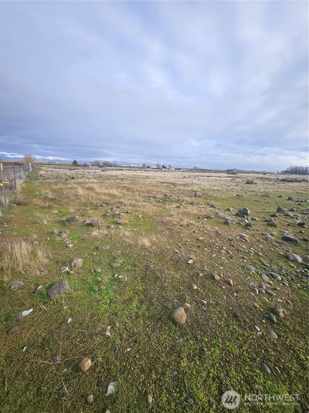 9312 NW Road H , Ephrata, WA 98823